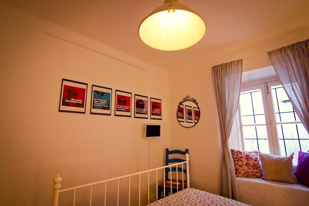 Cascais Boutique Hostel Room photo