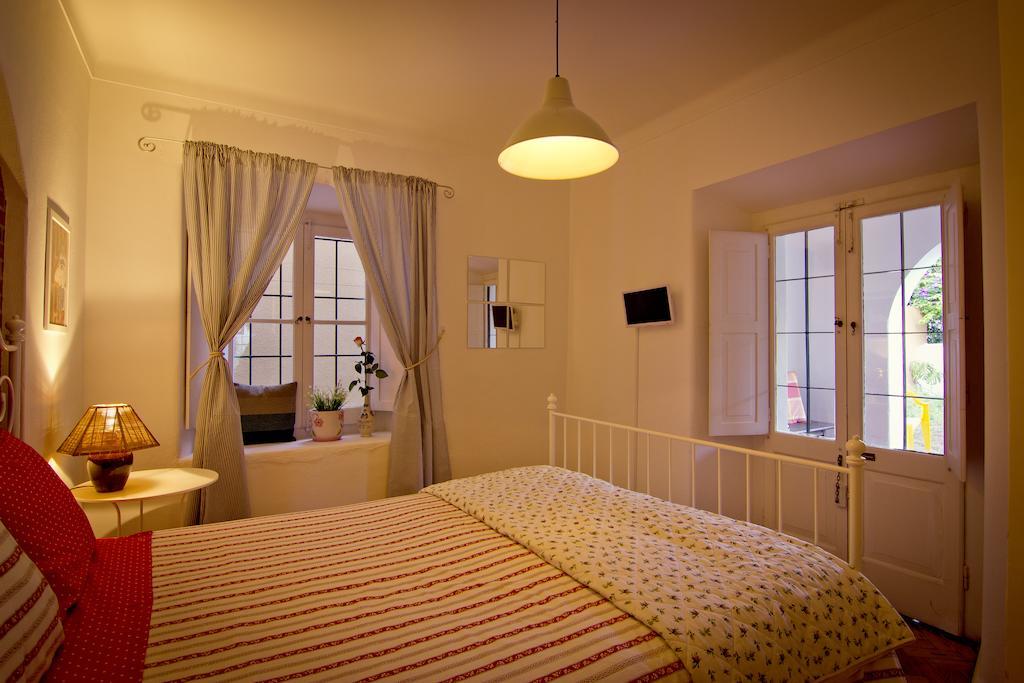Cascais Boutique Hostel Room photo